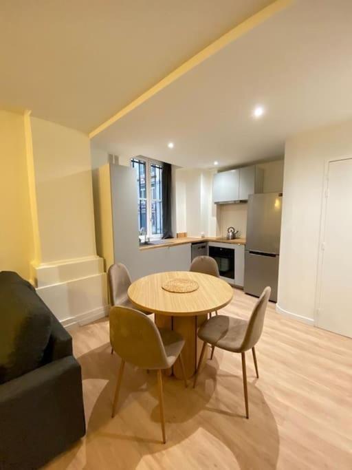 Cozy 1Br+Sofa Bed In Lyon Center Apartment Exterior photo